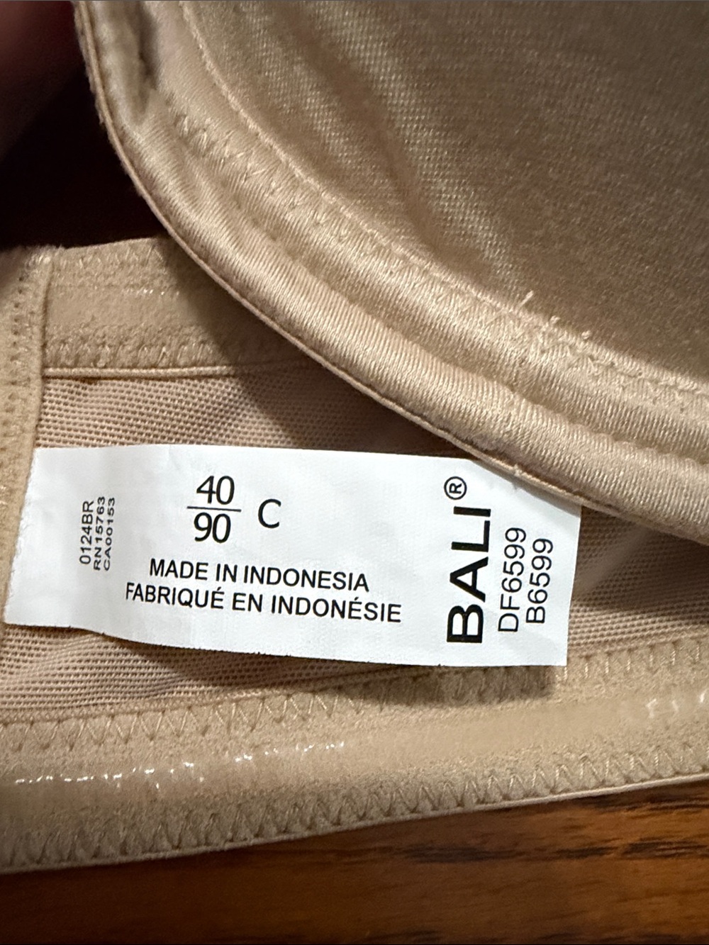 Bali U Stay In Place Strapless Bra 7 Way Convertible Taupe DF6599 Size 40C 40D - Picture 8 of 8